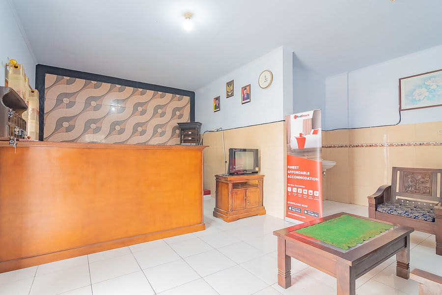 RedDoorz Syariah @ Tambak Mekar Street Subang