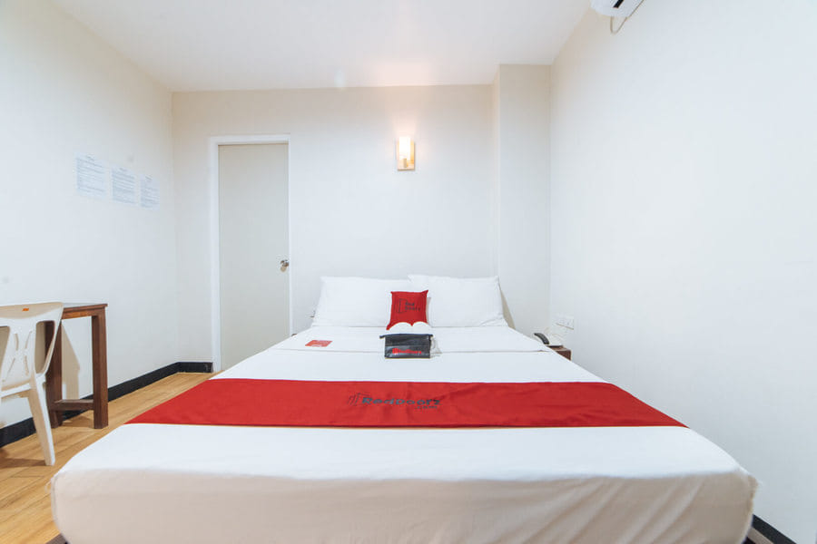 Reddoorz @ Nirvana Pension House