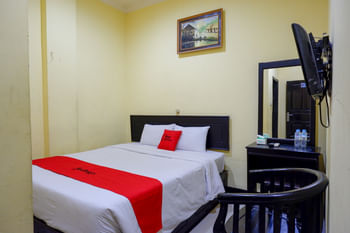 Reddoorz near Citraland Waterpark Kendari