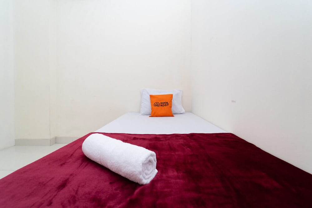 Single room with Sharing Bathroom