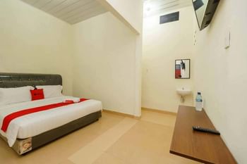 RedDoorz Plus @ Setiabudi Medan 4