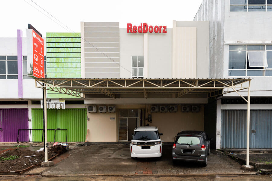 RedDoorz @ Graha Cemerlang Maros
