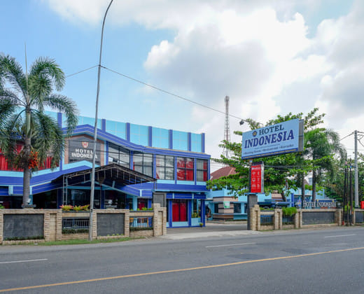 RedDoorz Plus Syariah near Stasiun Pekalongan 2