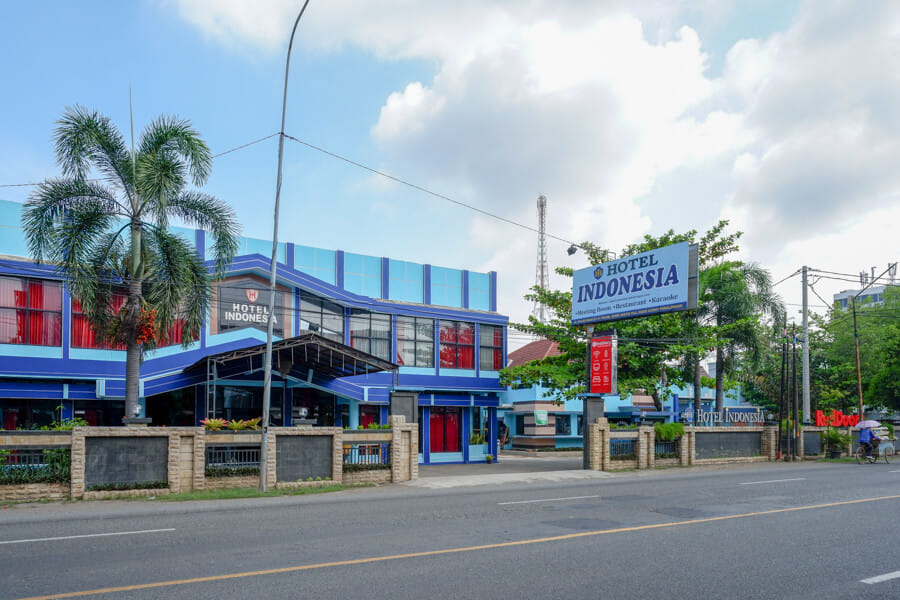 RedDoorz Plus Syariah near Stasiun Pekalongan 2