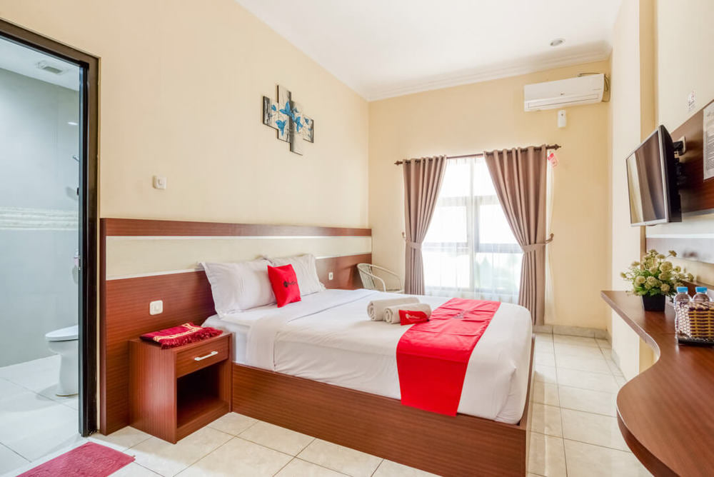 RedDoorz SALE