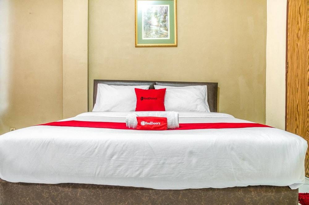RedDoorz Room