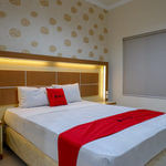 RedDoorz @ Hotel Bumi Palupy Palu