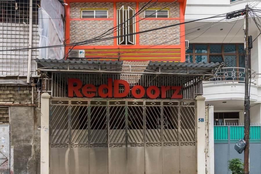 Reddoorz Hostel near LTC Glodok
