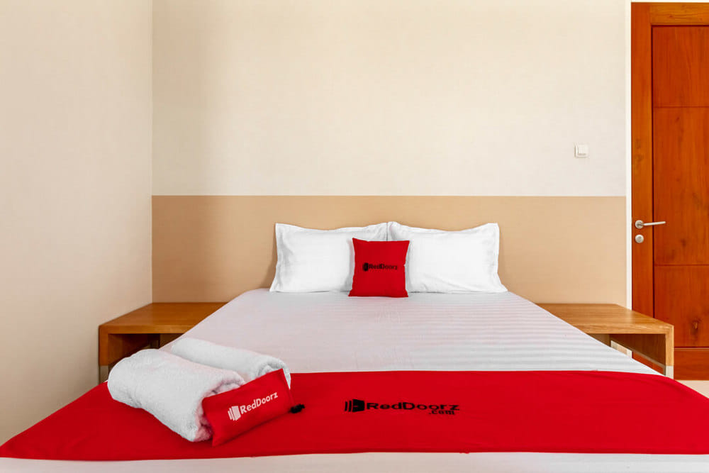RedDoorz Room