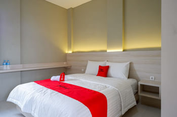 RedDoorz near PRPP Marina Semarang