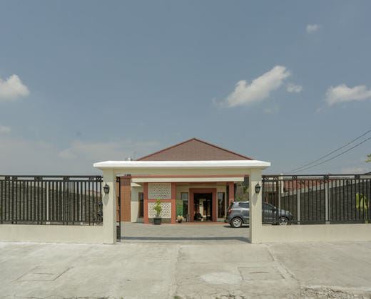 IDR Green Guest House Syariah RedPartner