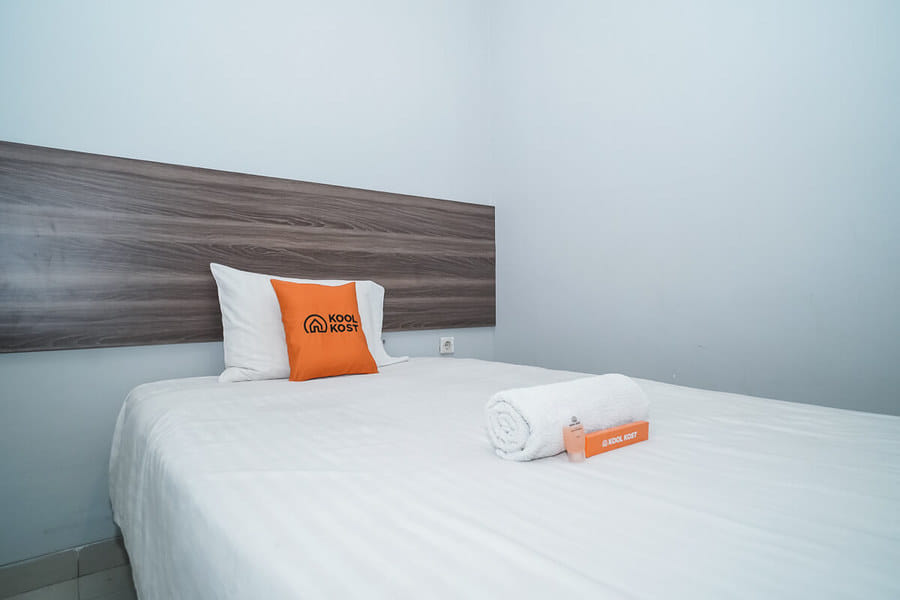 RedDoorz near Neo Soho Mall Jakarta