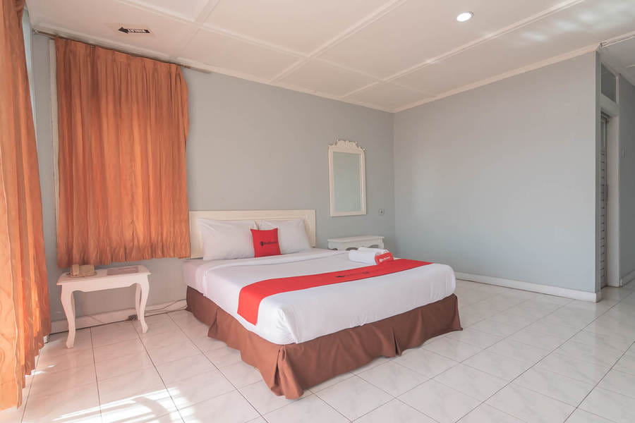 RedDoorz near Farm House 4