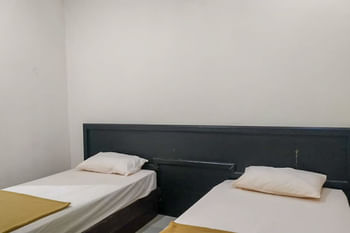 Palu City Guest House RedPartner