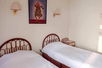 RedDoorz Plus near Tugu Mercusuar Anyer