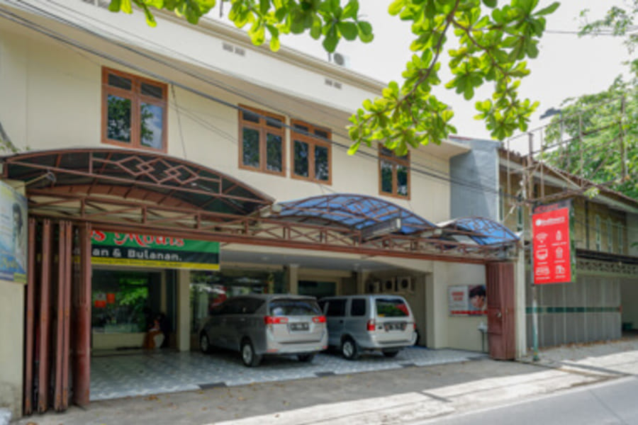 RedDoorz near RSUD Kudus