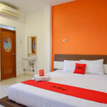 RedDoorz Plus near Ciputra Mall Simpang Lima 2