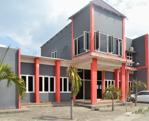 Artayya Puri Homestay near Terminal Purabaya Madiun