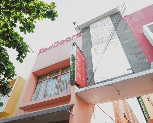 Koolkost Syariah near Plaza Ambarukmo (Minimum Stay 30 Nights)