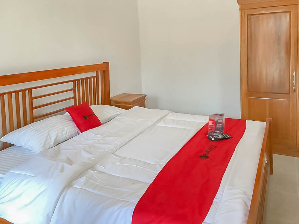 RedDoorz Room