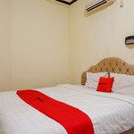 RedDoorz @ Hotel Citra Indah