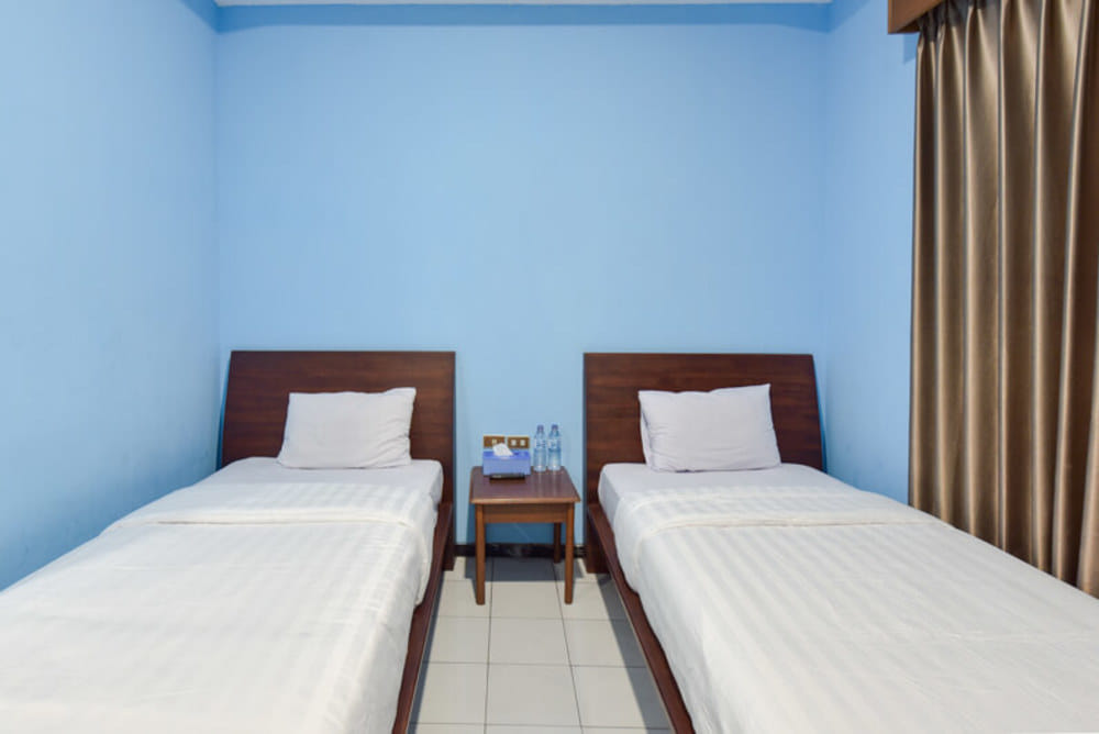 SALE Room