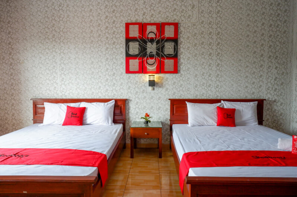 RedDoorz Suite