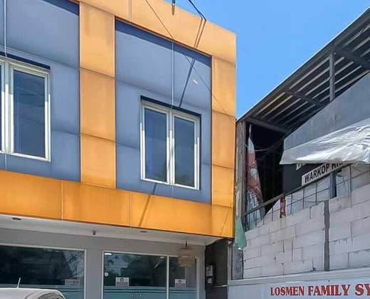 Losmen Family Syariah Bypass Juanda