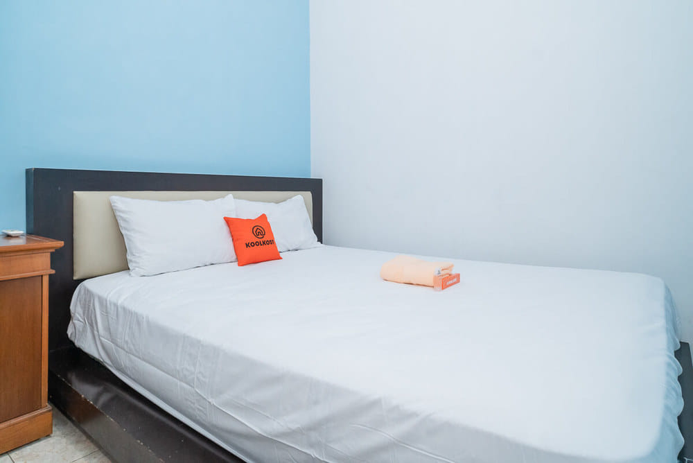 Standard Room with Sharing Bathroom