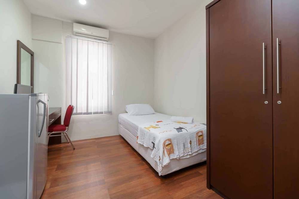SALE Room