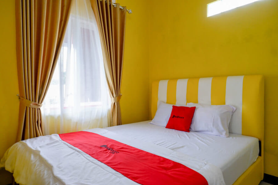 RedDoorz near Terminal Mendolo Wonosobo