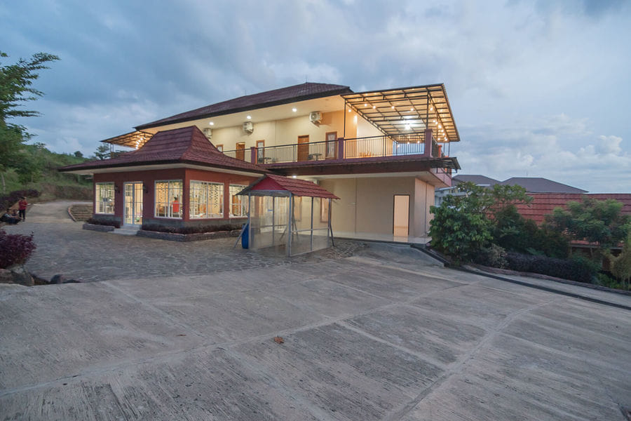 Kampung Abdi Resort Syariah RedPartner