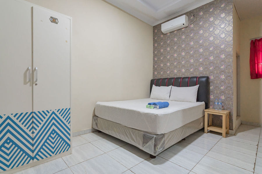 Pakansari Guest Inn Mitra RedDoorz