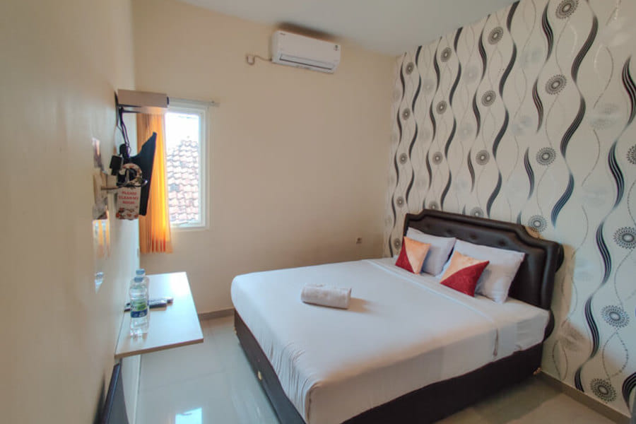 Ayuning Guest House Syariah Semarang RedPartner