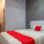 RedDoorz near Pasar Batang