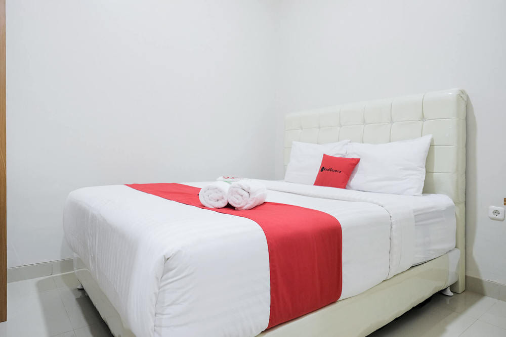 RedDoorz Room