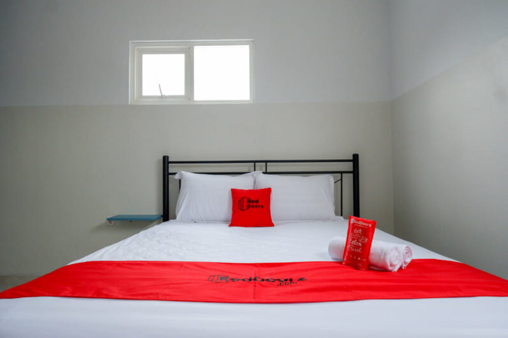 RedDoorz SALE