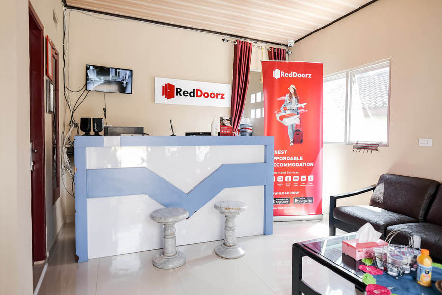 RedDoorz near Jalan Perintis Kemerdekaan Lampung.