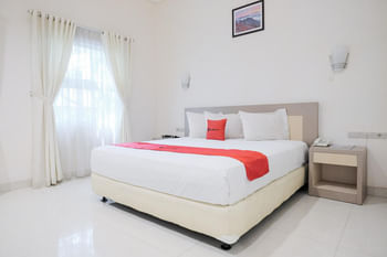 RedDoorz @ Hotel Negeri Baru Kalianda Lampung