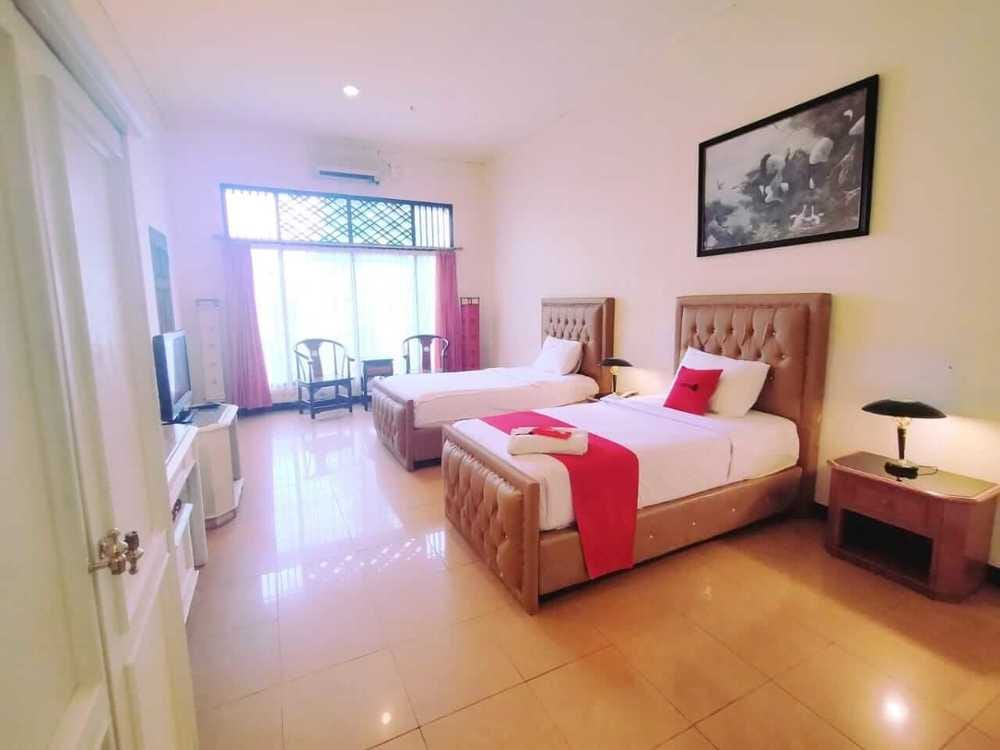 RedDoorz Premium Twin