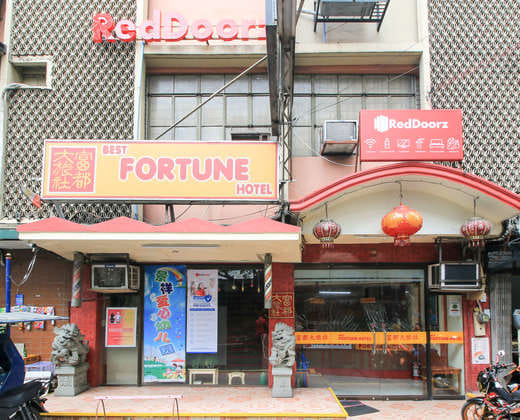 RedDoorz Plus @ Chinatown Binondo