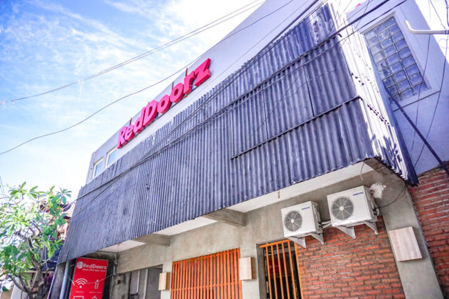 RedDoorz Hostel Near Ngurah Rai Airport Kuta
