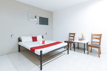 RedDoorz Near SM Calamba