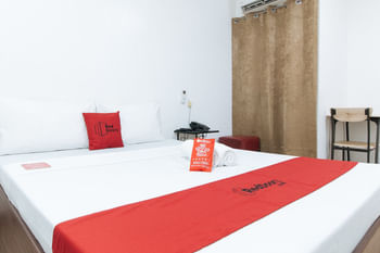 RedDoorz @ San Antonio Makati