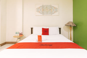 RedDoorz Plus @ Kamuning Quezon City