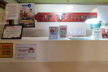 RedDoorz @ Timog Avenue Quezon City