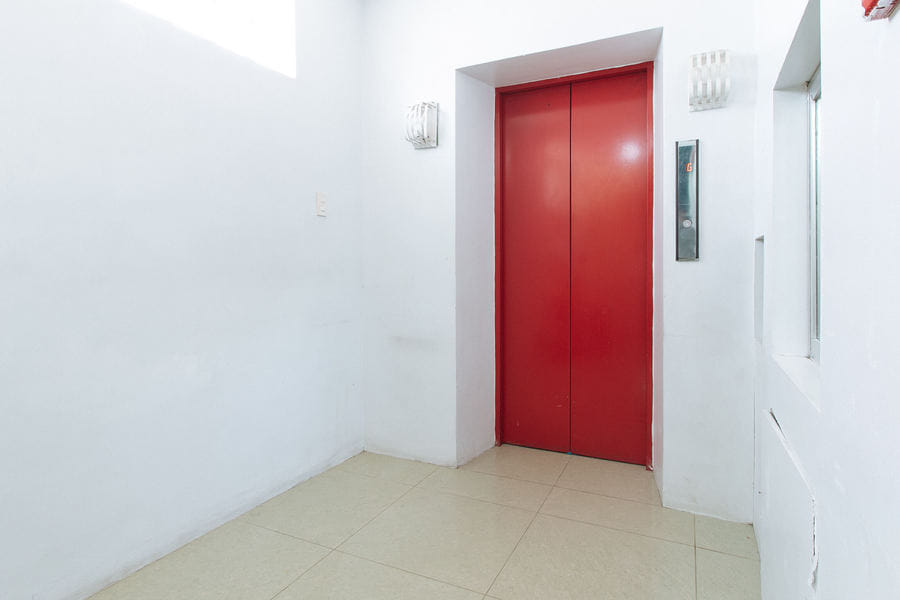 RedDoorz near Quiapo Church Manila