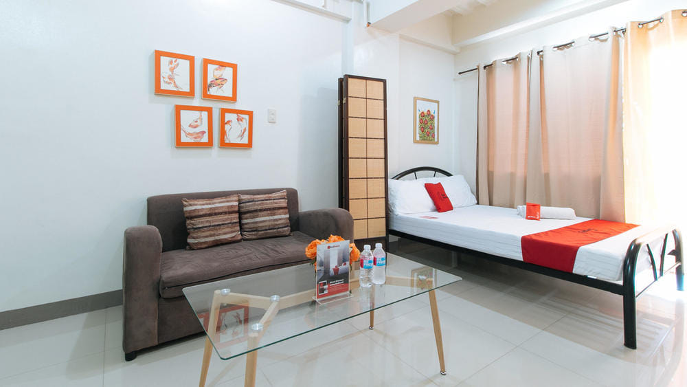 RedDoorz Room