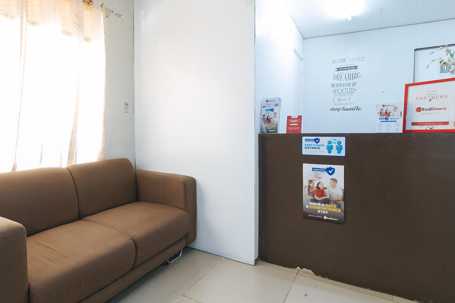 RedDoorz @ Kassel Residences Parañaque