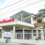 RedDoorz @ Simpang Borobudur